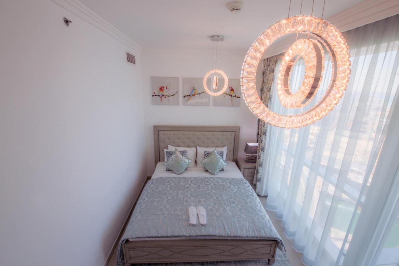 Stunning 5* 4Br-Oceanfront-Apartment Ντουμπάι Εξωτερικό φωτογραφία